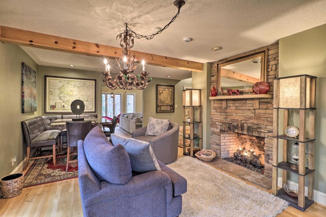 Cozy With Fireplace And Pool Table! Holiday home *