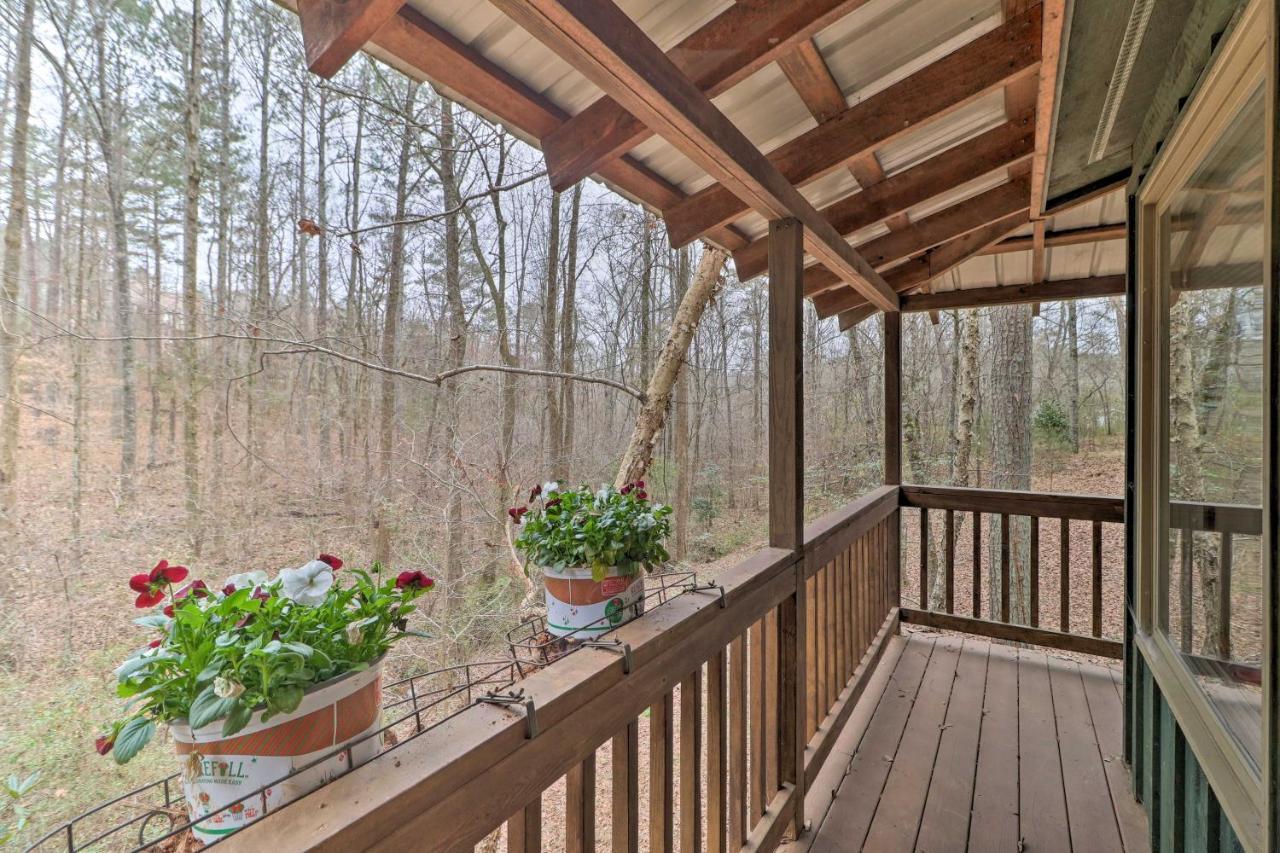 Holiday home Cozy With Fireplace And Pool Table!