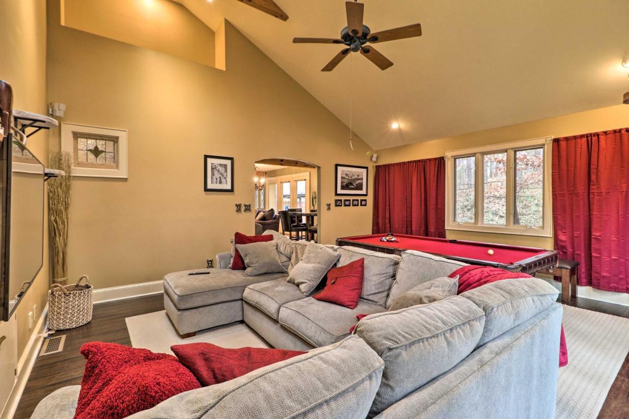 Holiday home Cozy With Fireplace And Pool Table! *