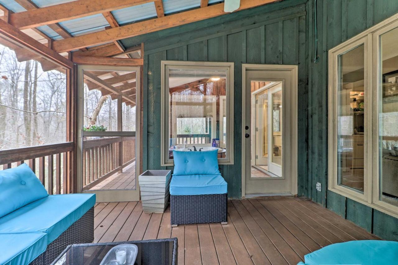Cozy With Fireplace And Pool Table! Holiday home *